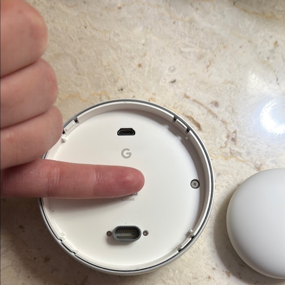 Google Nest 3rd Generation and Google Nest sensor Smart Home Device - Picture 2 of 4